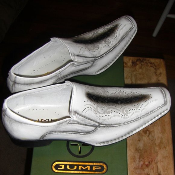 JUMP - WHITE LOAFERS [SIZE 12] NEW IN BOX main image 5